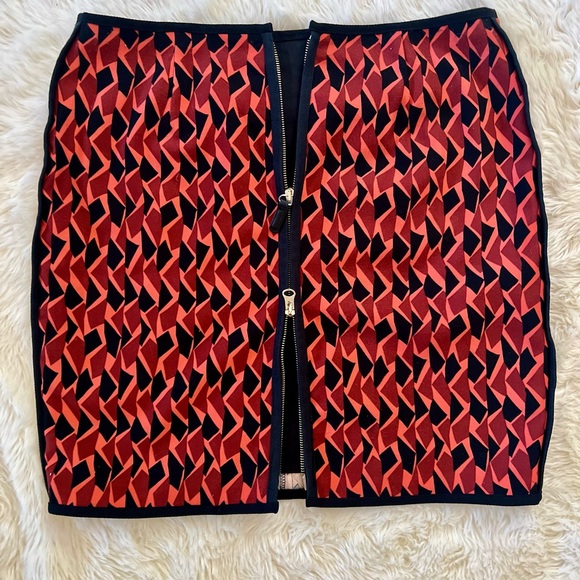 MISSONI Italian Made Black & Orange Double Zip Miniskirt IT Size 40 US Size 4 - Picture 2 of 6